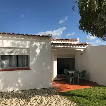 Homestay Vilas Amoreira