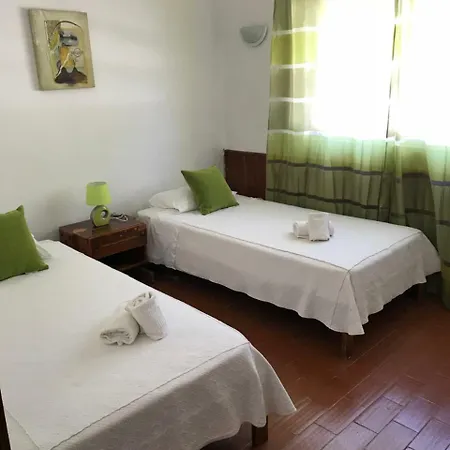 Vilas Amoreira Homestay *
